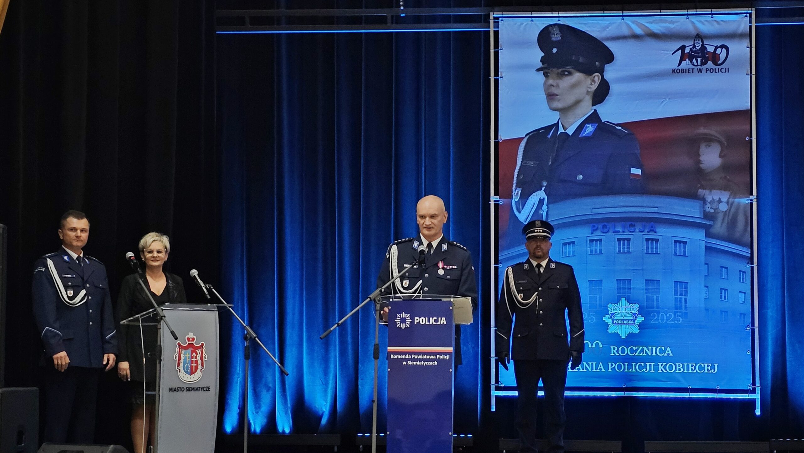 zdjęcie ze święta policji w siemiatyczach