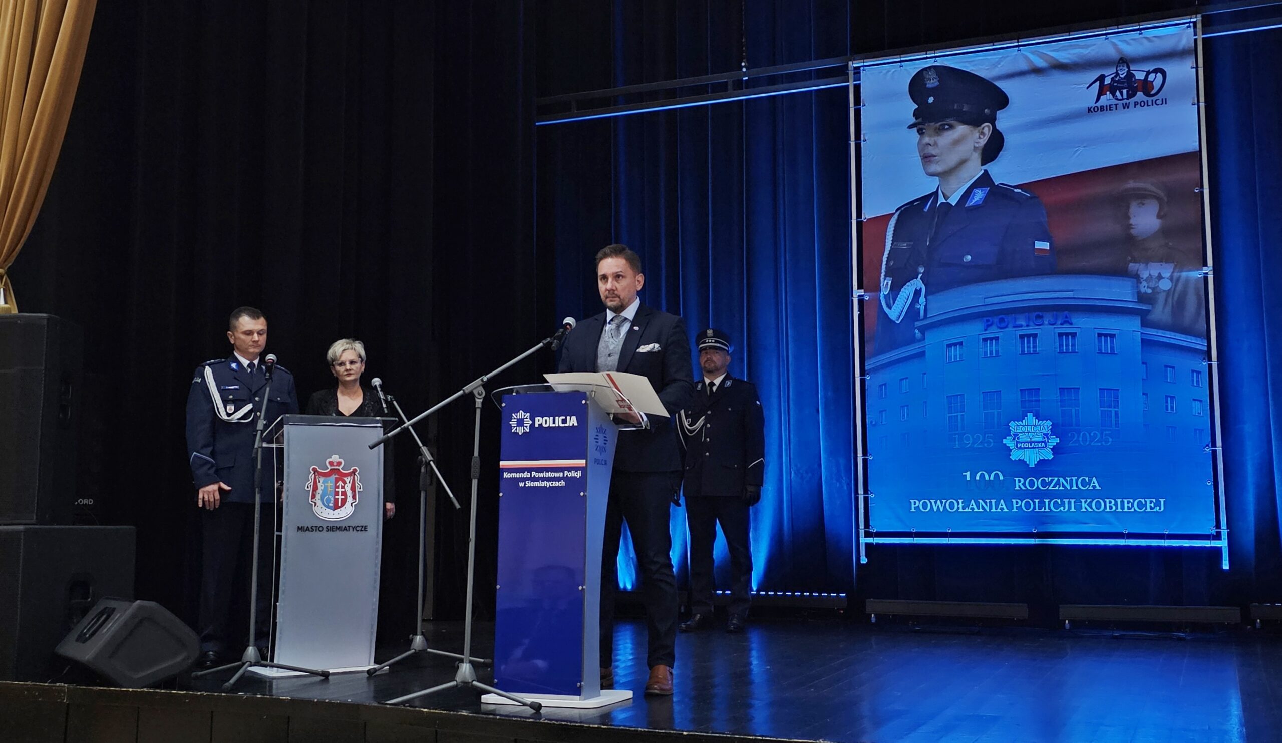 zdjęcie ze święta policji w siemiatyczach